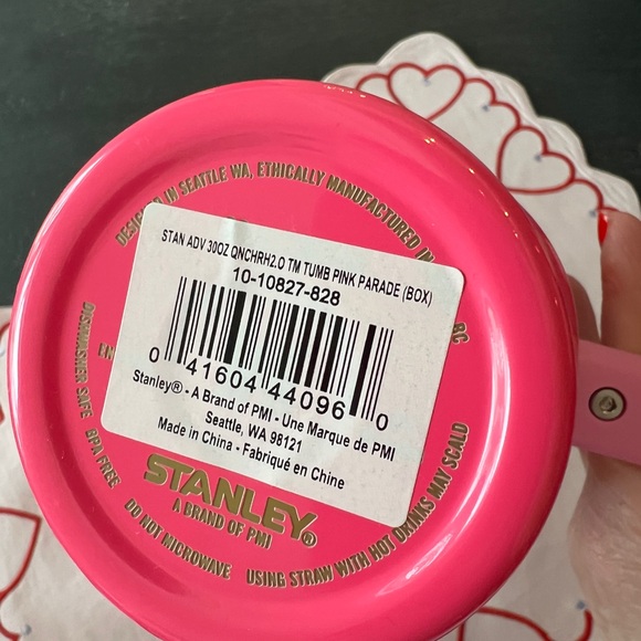 30 oz. Stanley tumbler - Picture 4 of 5